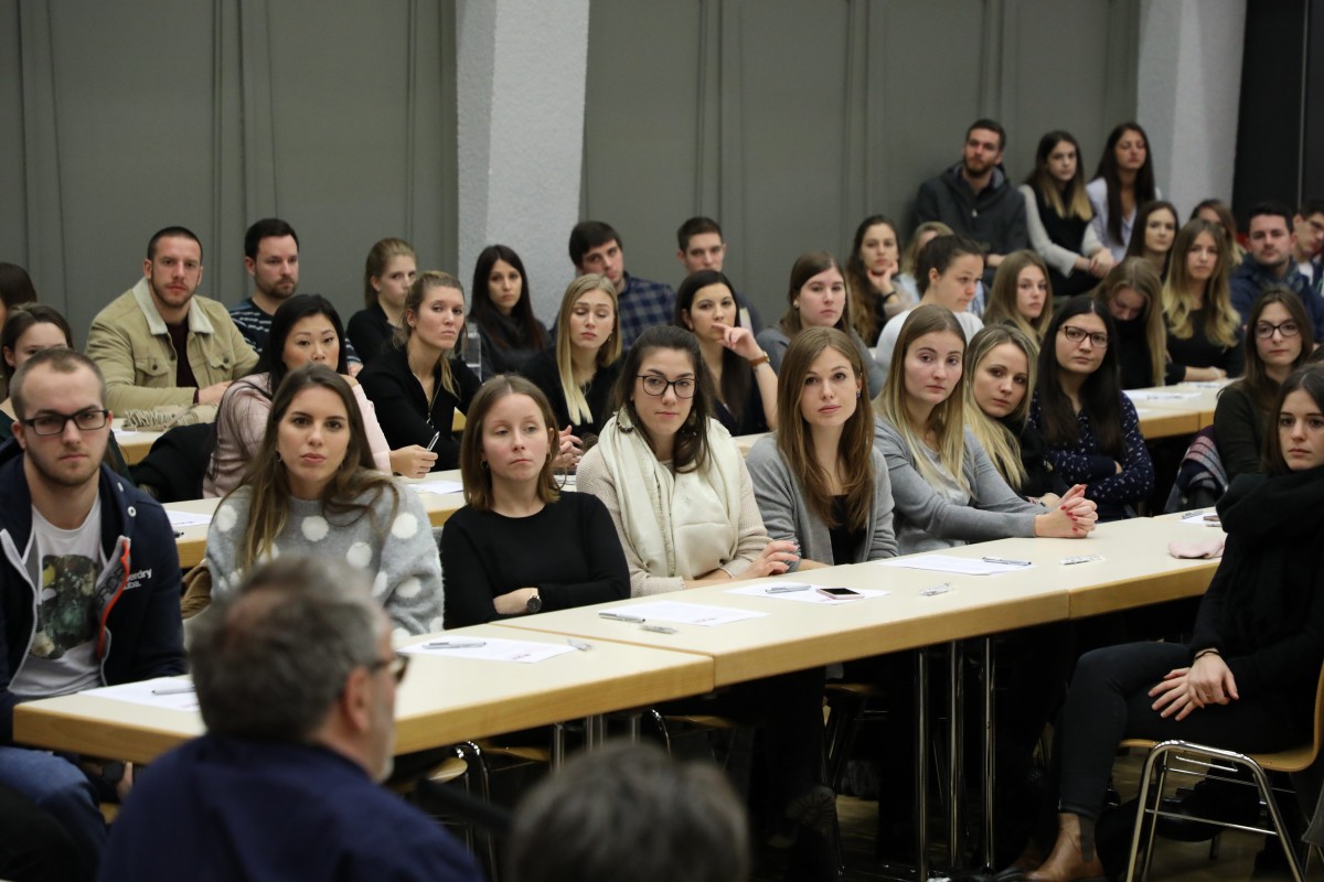 Neue Front gegen Meisch