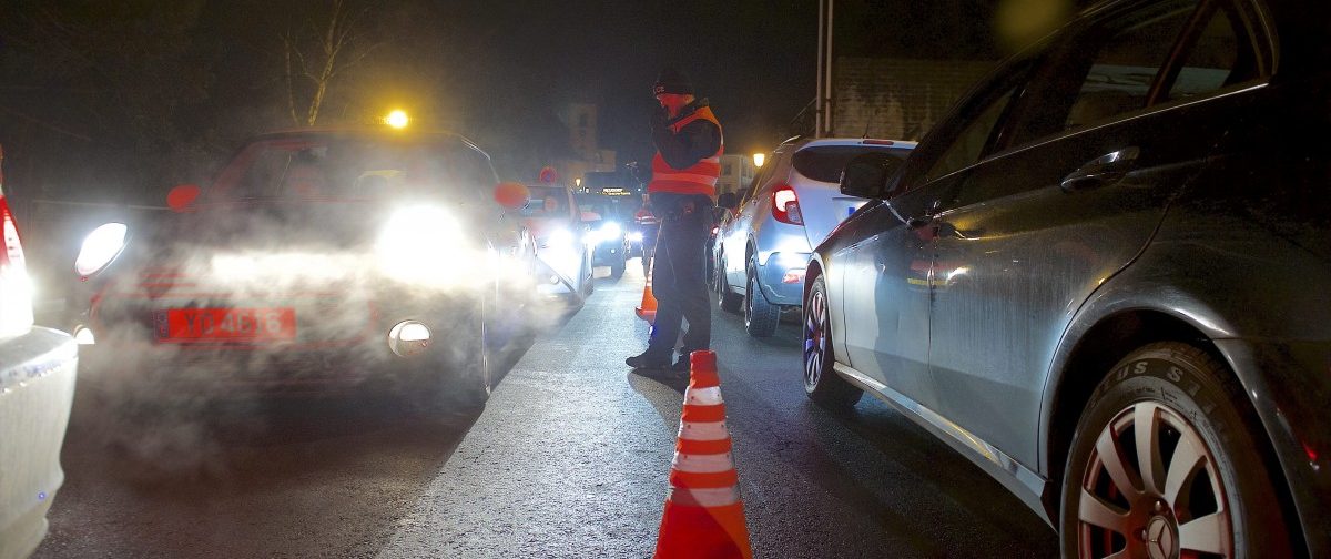 Alkohol am Steuer: Polizei kontrollierte fast 1.000 Autofahrer