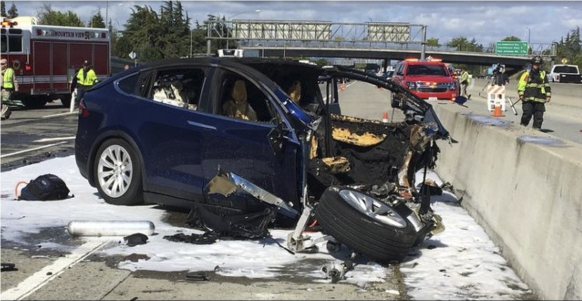 Tesla: Autopilot-System war bei jüngstem tödlichen Unfall an
