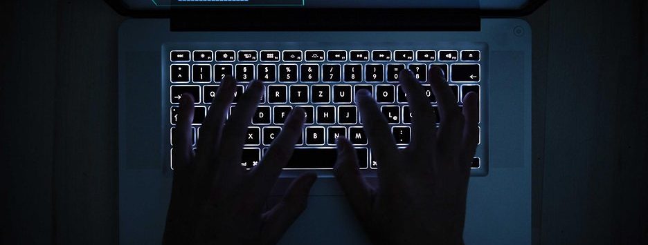 Gefeuerter Angestellter hackt sich ins Computersystem der Ex-Firma