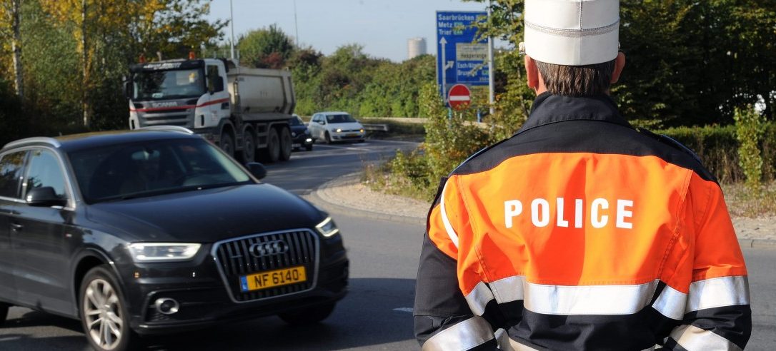 Mann überfällt Luxemburger Schnellrestaurant mit Messer