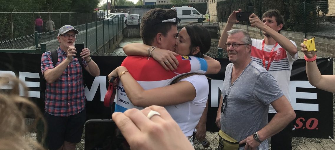 Twitter-Reaktionen: Die nächsten Kaffeefahrten könnten teuer werden für Jungels