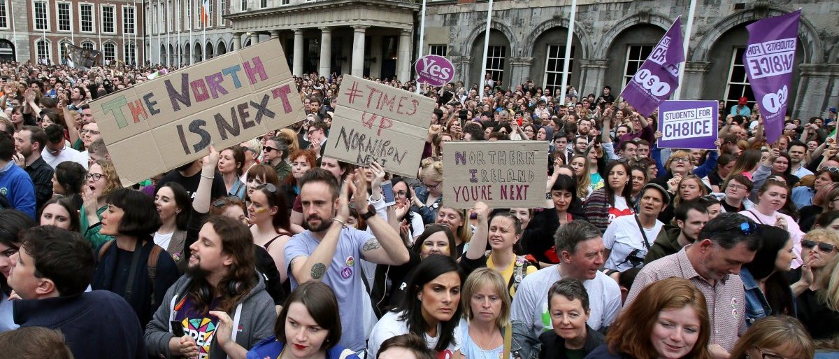 „Ja“ der Iren lässt Frauen in Nordirland hoffen