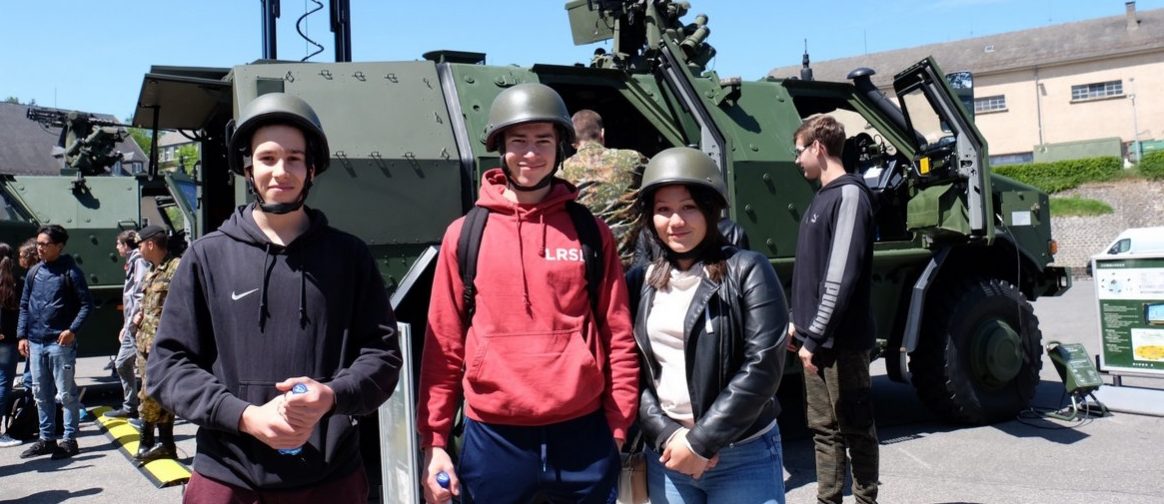 Armee umwirbt Schüler im Diekircher Militärzentrum