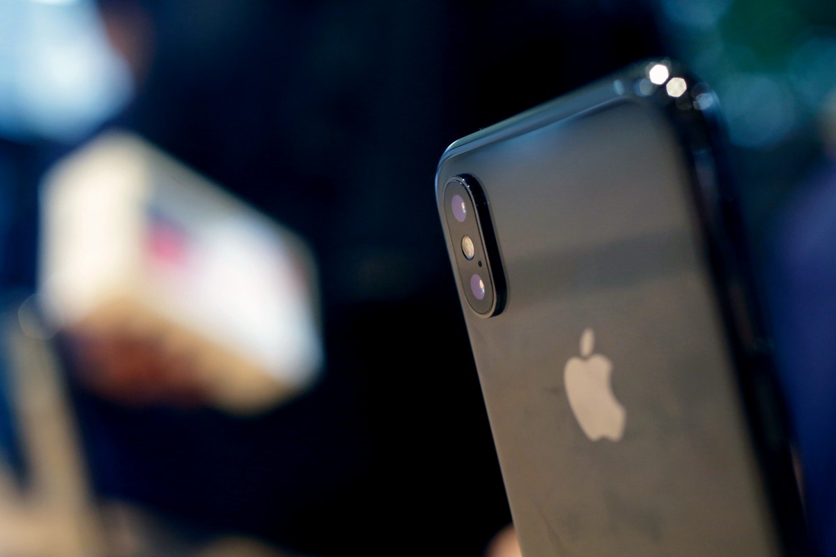Apple verkauft mehr iPhones und beschenkt Aktionäre