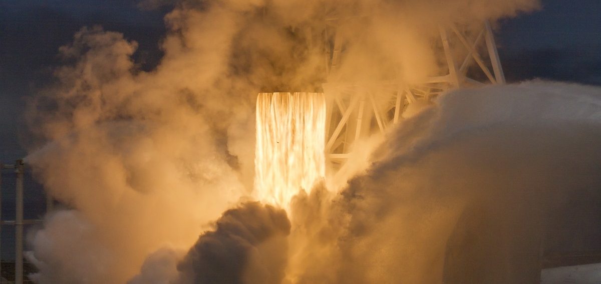 SES startet Satelliten-Giganten von Cape Canaveral