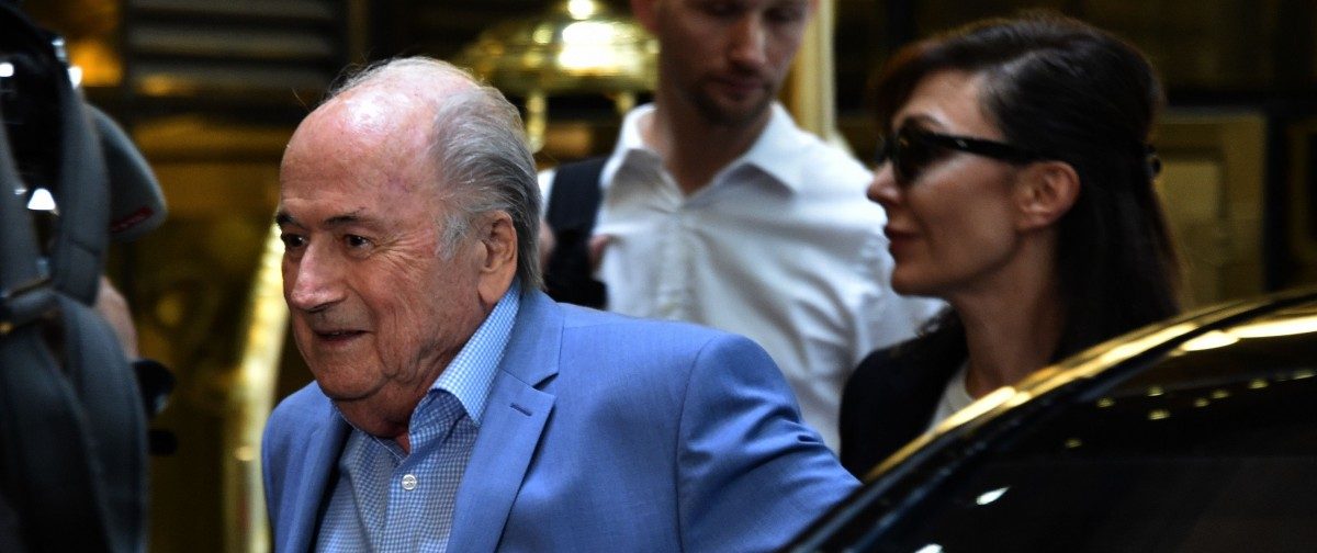 Blatter im Stadion bei Portugal-Marokko - „Noch immer“ Präsident