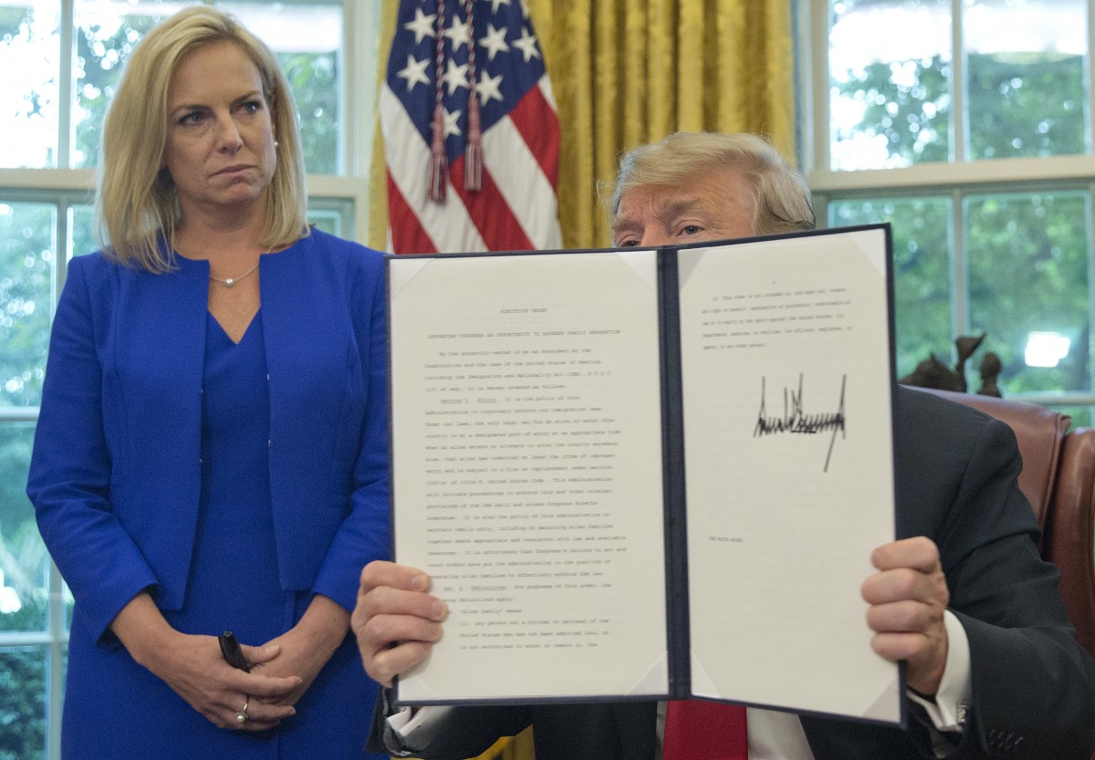 Trump: Neuer Umgang mit Flüchtlingskindern - harte Politik bleibt