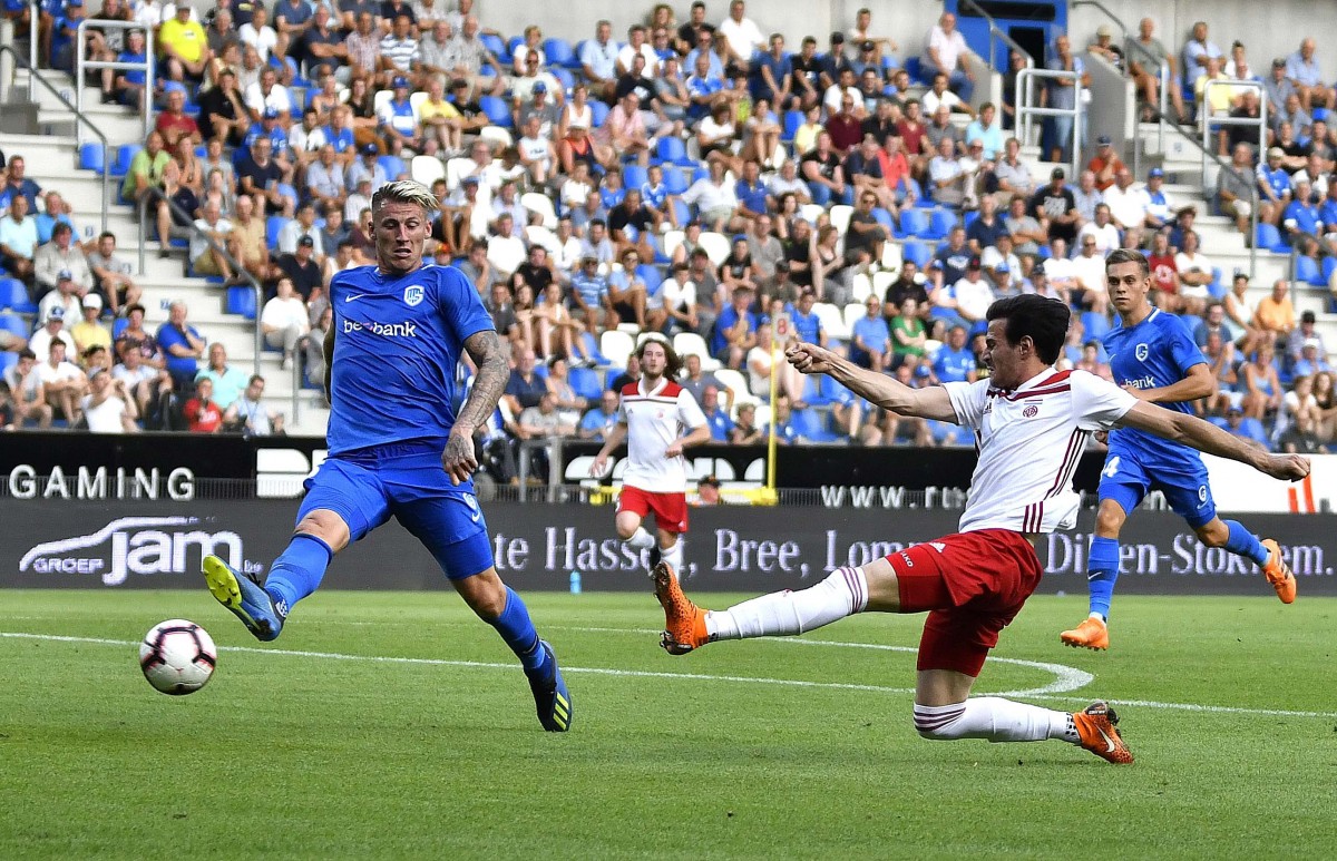 Fola chancenlos gegen KRC Genk