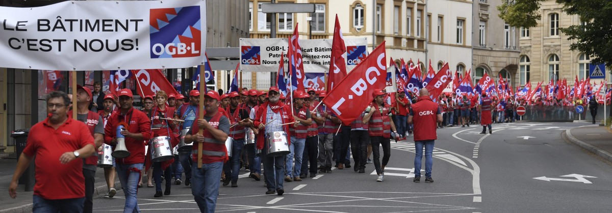 Hunderte Arbeiter gehen in Luxemburg auf die Straße