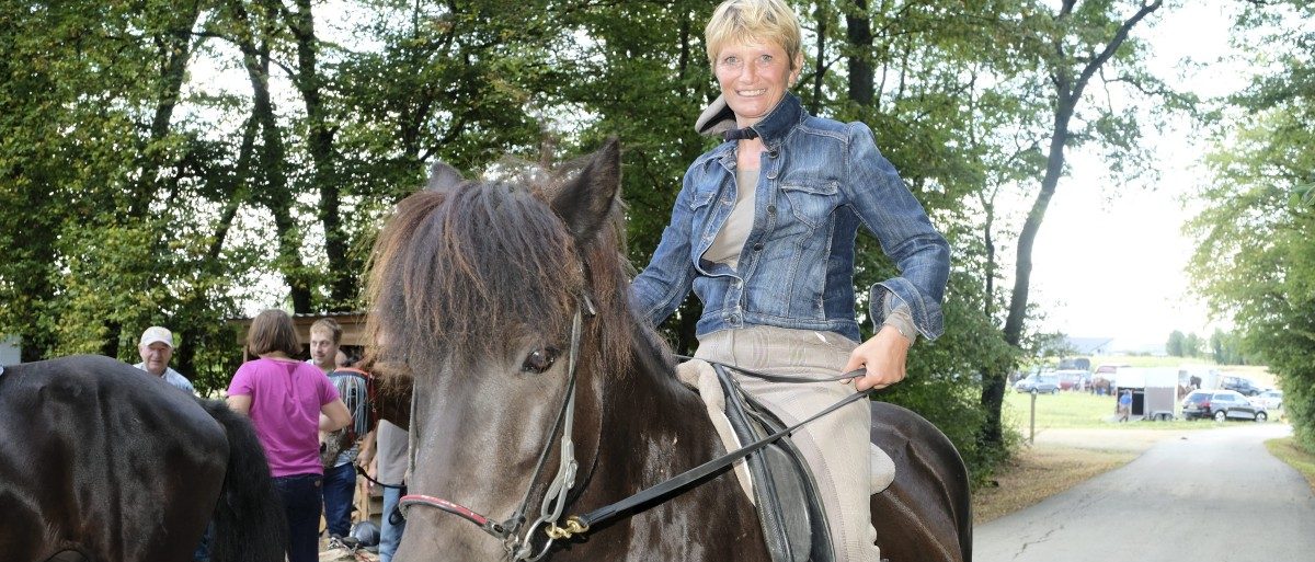 Wiesen, Wald und ein Pferd namens „Nattur“ – unterwegs auf der Tour de Luxembourg