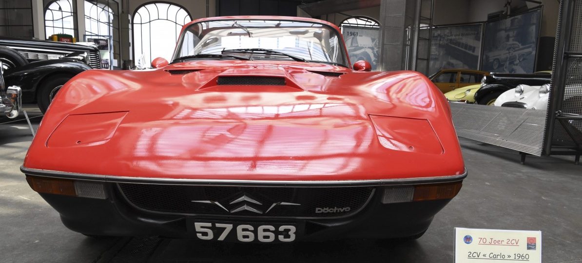 Blitzendes Chrom in der Kutschenwerkstatt: Die Traumautos aus dem Luxemburger Norden