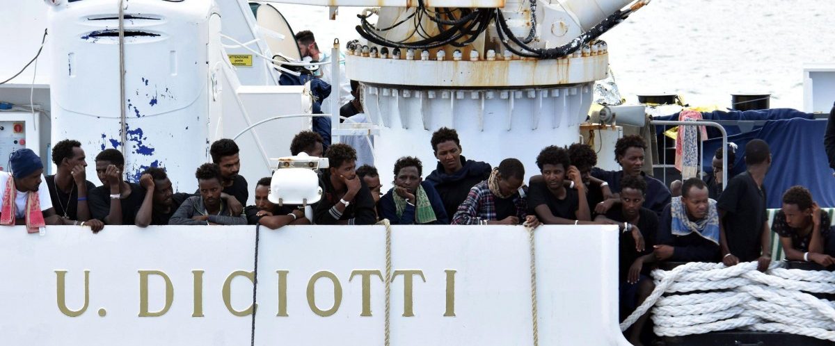 Bootsflüchtlinge: Brüssel weist Drohung aus Rom zurück