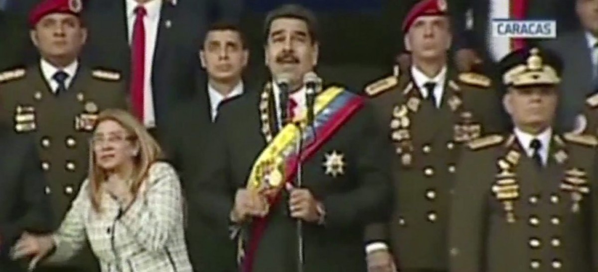 Venezuelas Präsident entgeht Anschlag - Maduro beschuldigt Kolumbien