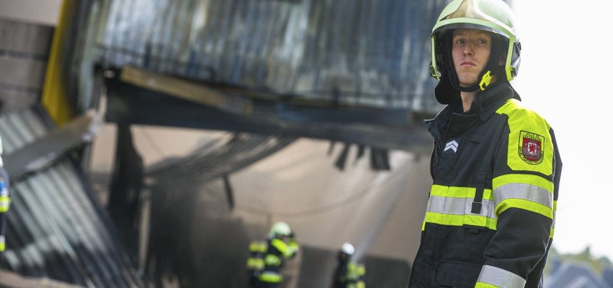 Großbrand in Luxemburg-Hamm unter Kontrolle – Feuerwehr musste Pendelverkehr für Wasser einrichten