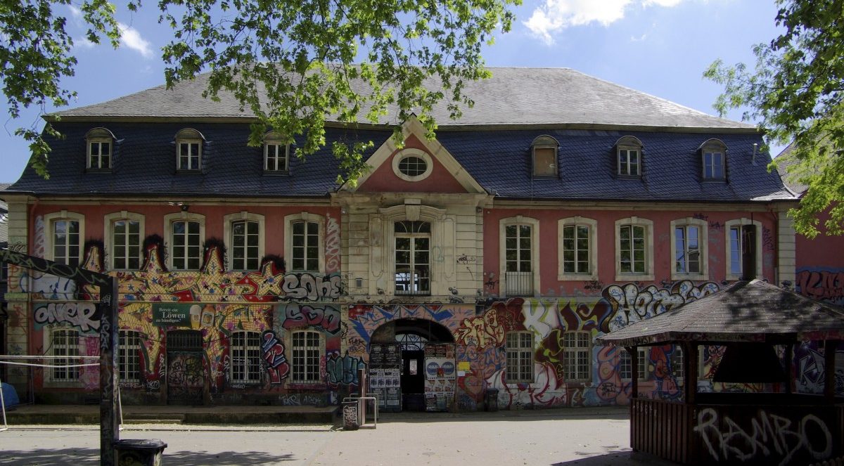 Das Haus der Jugendkulturen: Zäsur in der Geschichte des Trierer Kulturzentrums Exhaus