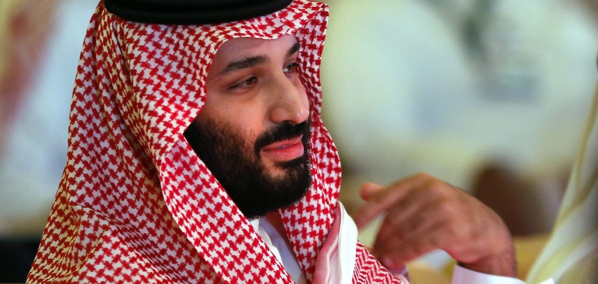 „Je ne crois pas que le prince sera écarté“ – Christine Ockrent consacre un livre-enquête sur Mohammed ben Salman