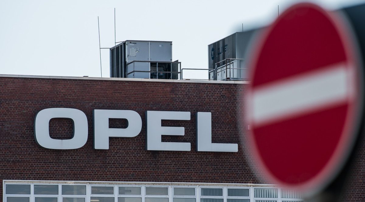 Manipulation bei der Abgasreinigung: Diesel-Razzia wegen Betrugsverdachts bei Opel