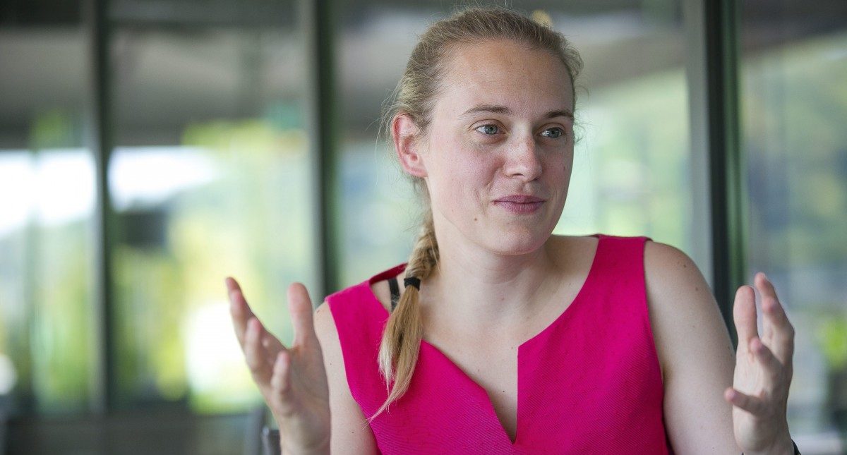 Jungsozialisten stellen sich hinter Tess Burton und kritisieren die Parteispitze