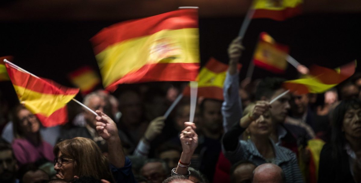 „Wahlerdbeben in Andalusien“: Rechtspopulisten ziehen erstmals in ein spanisches Parlament ein