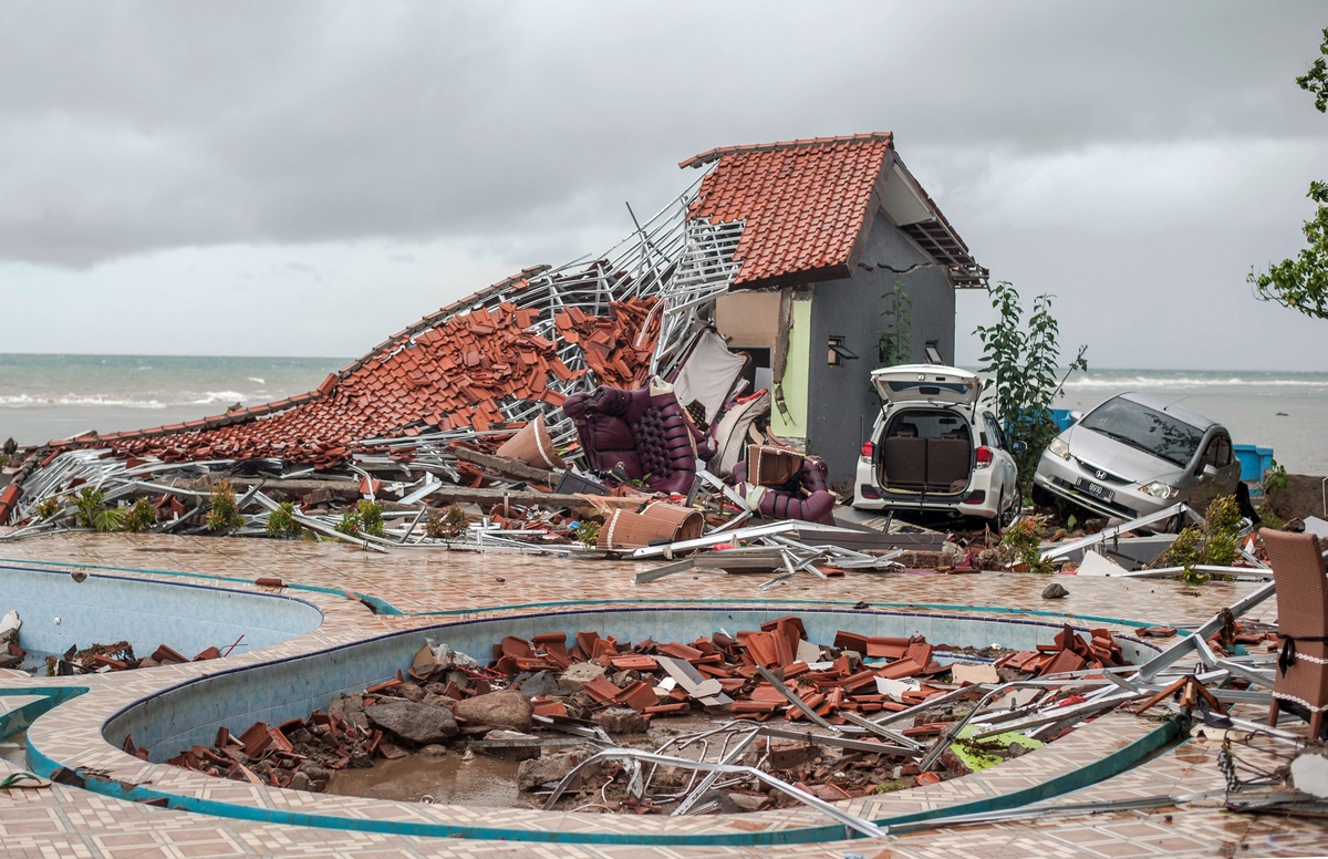 Großer Hilfseinsatz nach Tsunami – Zahl der Tsunami-Todesopfer steigt auf 429
