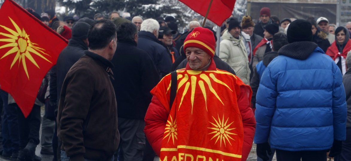 Ein Ende des Hindernislaufs? Mazedonisches Parlament segnet Namensdeal ab