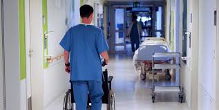 Parienten randalieren in Krankenhäusern – Festnahmen