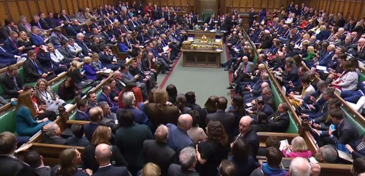 Beim Brexit droht der „Kontrollverlust“: Hitzige Reaktionen im Europäischen Parlament