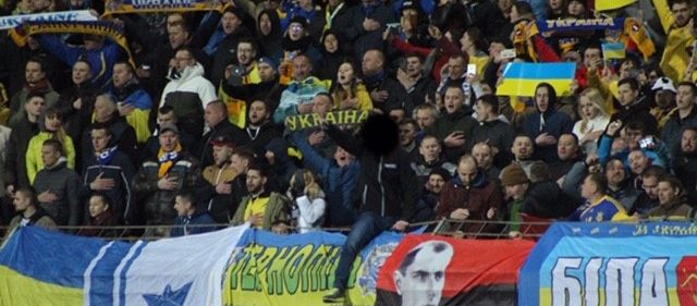 Luxemburg gegen Ukraine: Nazi-Symbolik im Stade Josy Barthel
