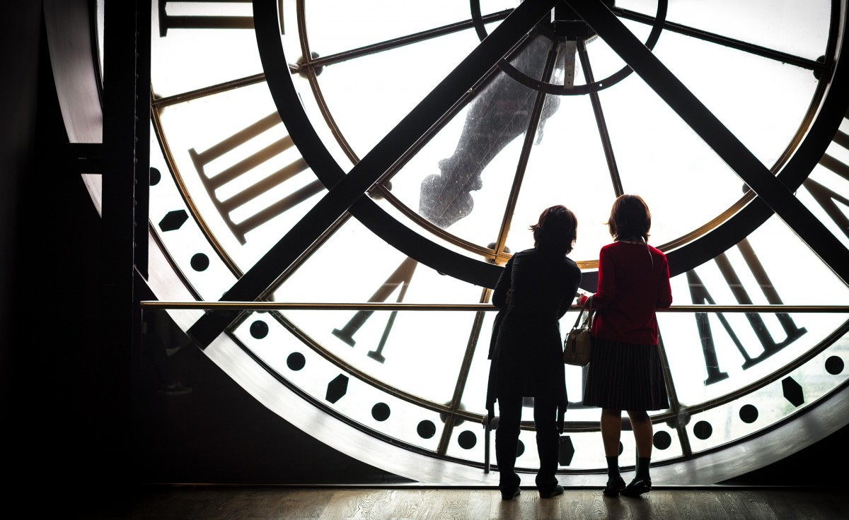 Wer hat an der Uhr gedreht? Und: Wie oft müssen wir das noch tun?