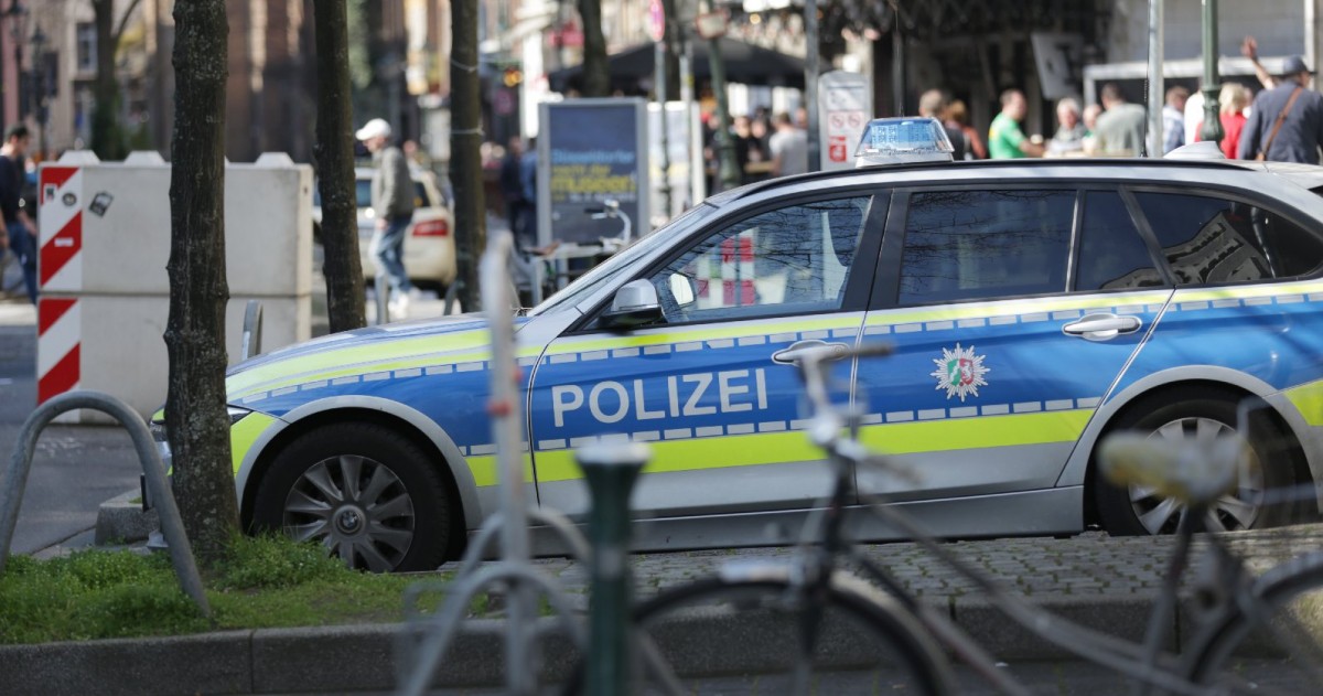 Anti-Terror-Einsatz gegen mutmaßliche IS-Anhänger in elf Städten (UPDATE)