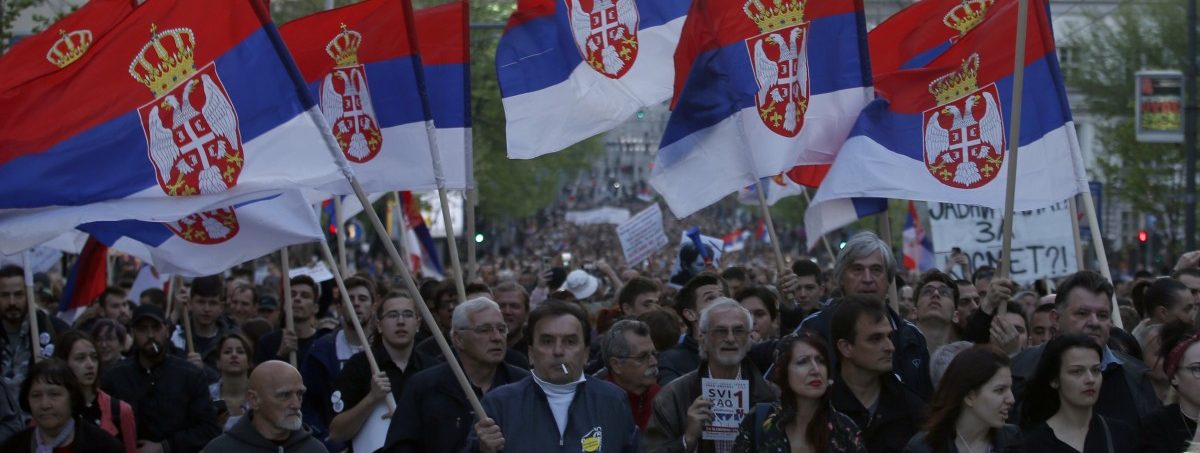 Nervosität vor Großdemonstrationen von Opposition und Regierung in Serbien