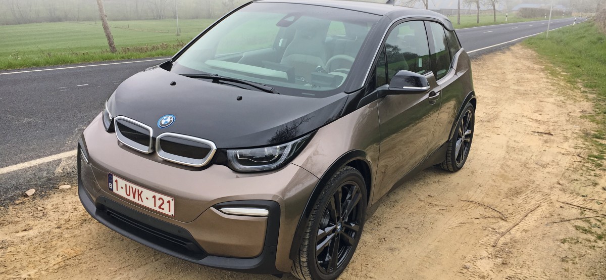 Spannungsgeladen: Der BMW i3 fährt vollelektrisch – wenn er nicht gerade am Laden ist