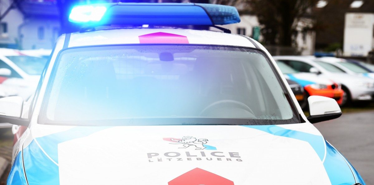 Gruppe stiehlt einem Mann Bargeld aus der Tasche: Vier Verdächtige konnten ermittelt werden