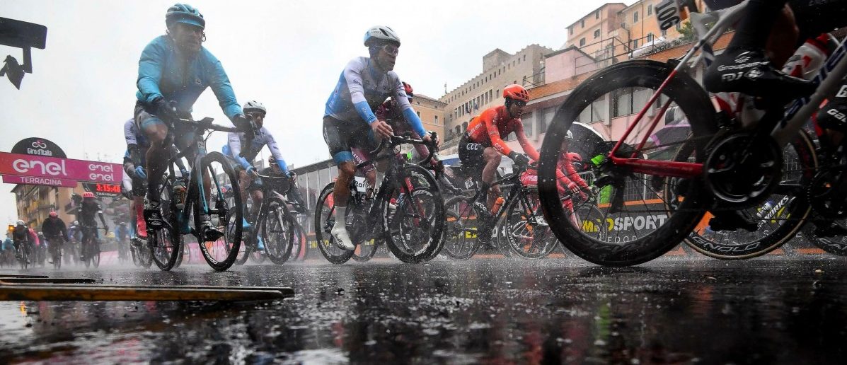Spektakel oder Prestige – Die Unterschiede zwischen Giro und Tour de France