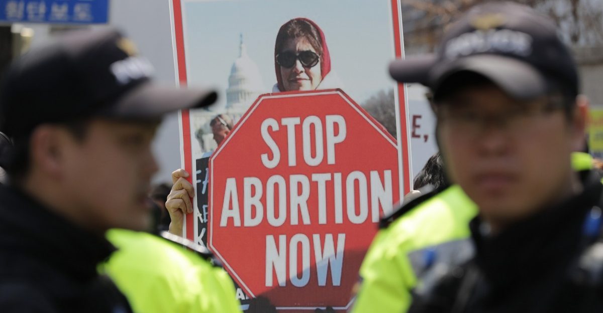 Senat von Alabama stimmt für fast vollständiges Abtreibungsverbot