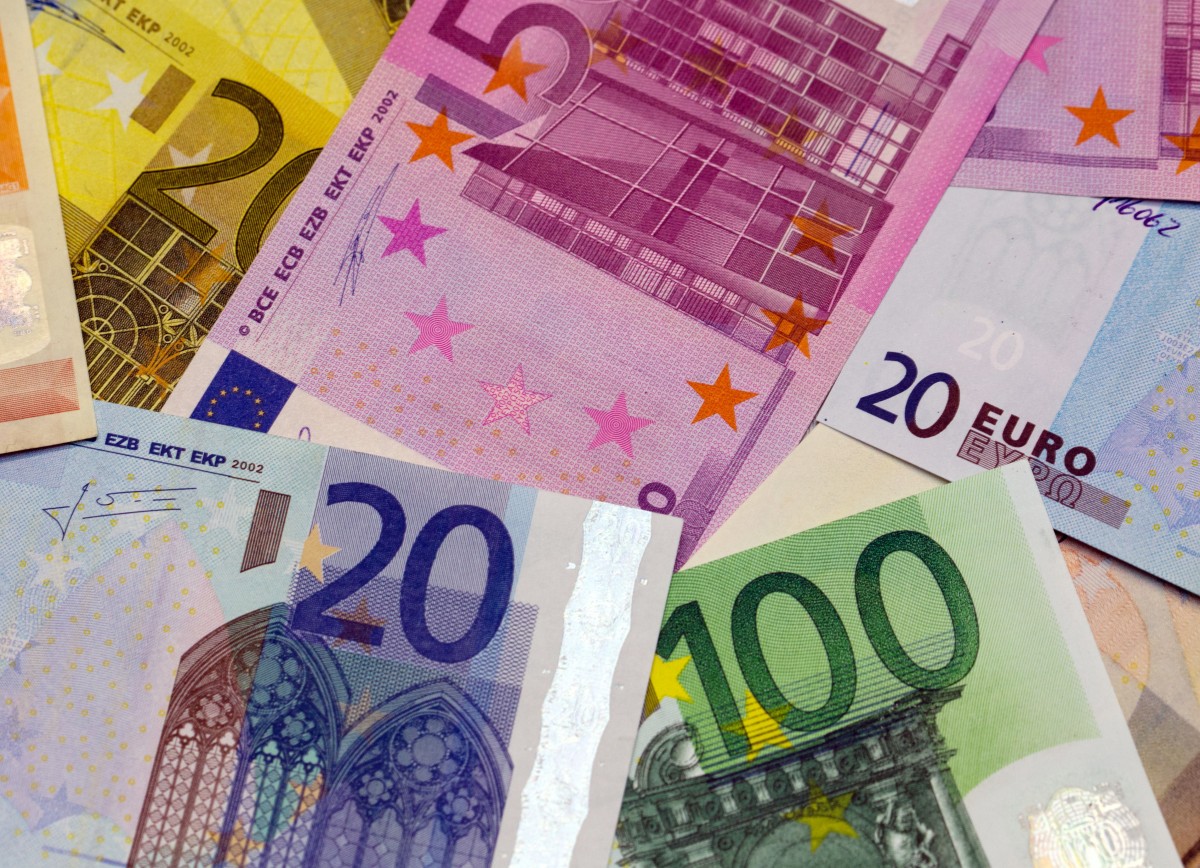 Neue 100- und 200-Euro-Scheine sollen besser vor Falschgeld schützen