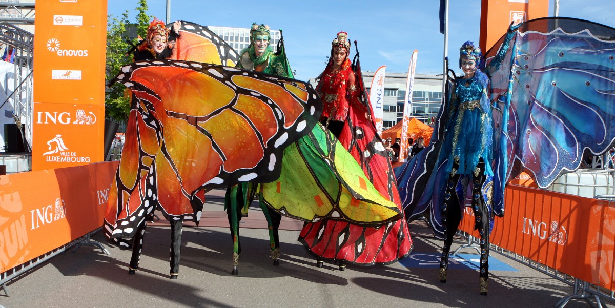 ING-Nightmarathon: Zwischen Sportveranstaltung und buntem Volksfest