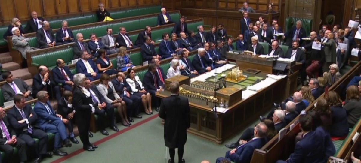 Tumultartige Szenen bei Zeremonie zur Parlamentsschließung in London