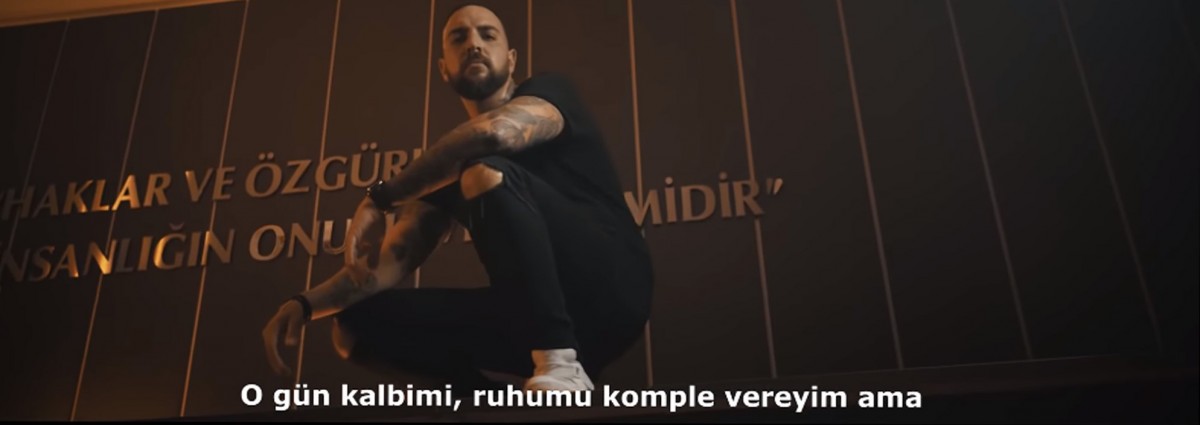 „Leute haben die Schnauze voll“ - Türkische Rapper entfachen Debatte