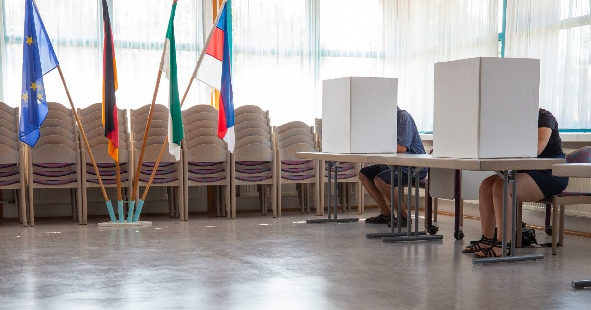 Hohe Wahlbeteiligung bei Landtagswahlen in Sachsen und Brandenburg