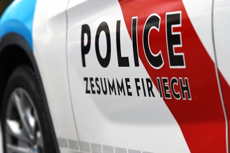 Fahren trotz Fahrverbot: Überholmanöver führt zu Unfall