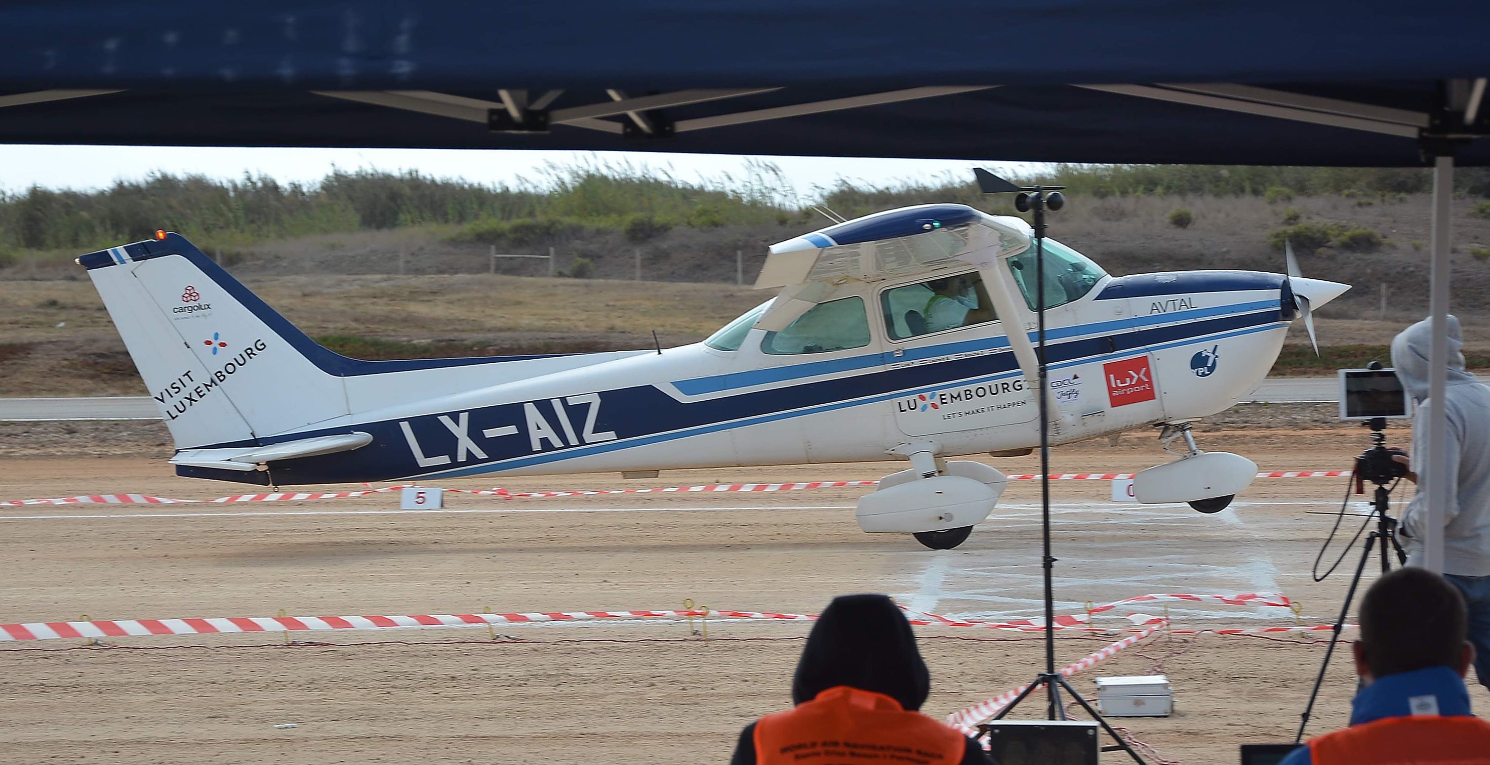 Zielstrebig durch den Flugkorridor: Vier Luxemburger Piloten bei der „Air Navigation Race“ in Portugal
