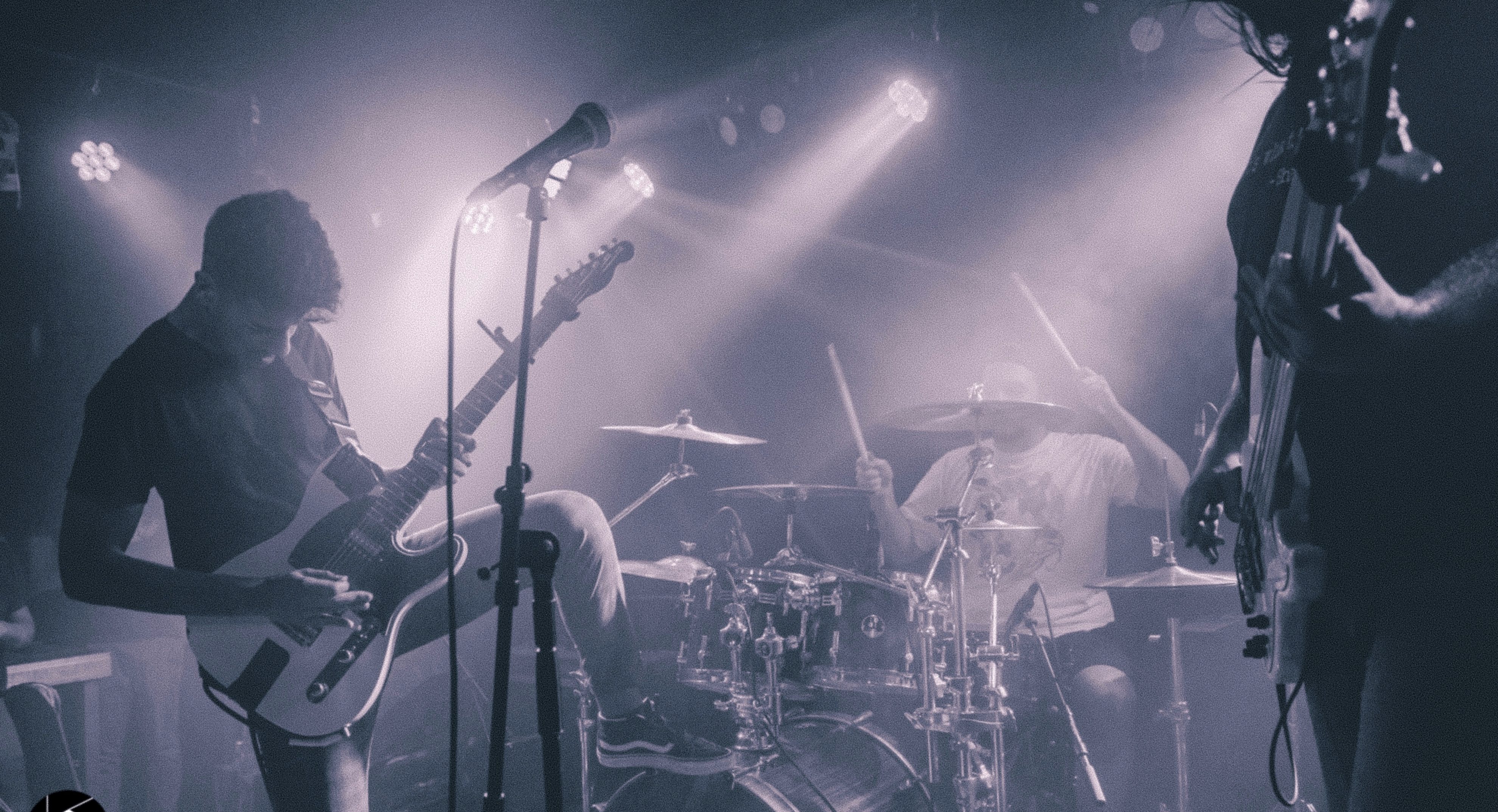 Stur bleiben: Patrick Miranda veröffentlicht die zweite EP seines Soloprojekts Pleasing