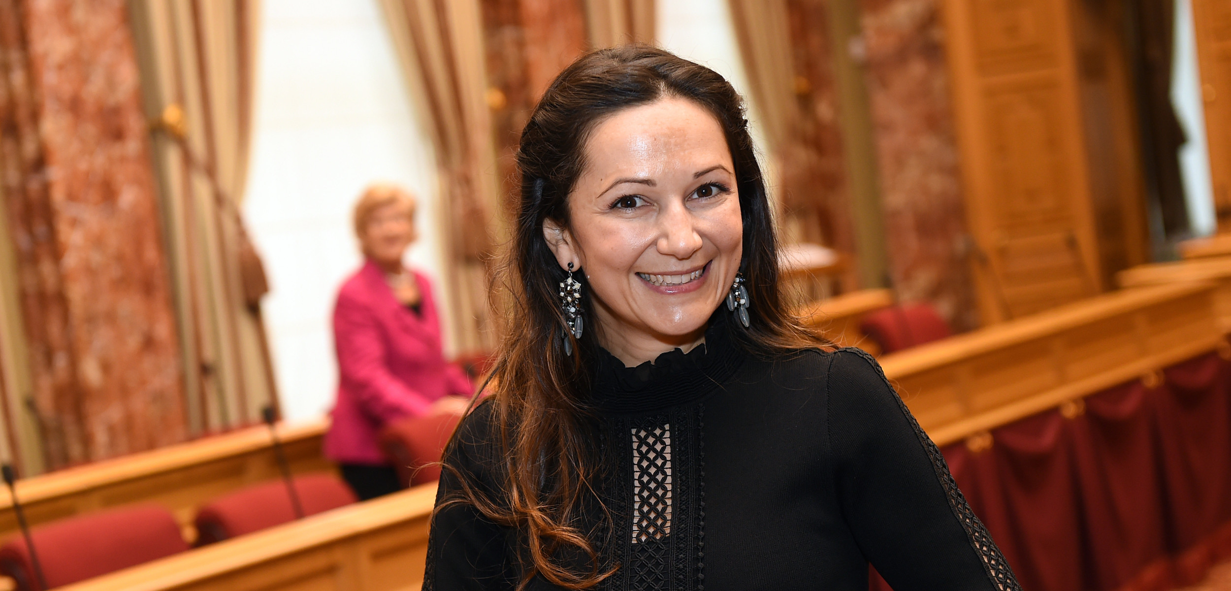 Kopf des Tages: Semiray Ahmedova, das neueste Gesicht im Parlament