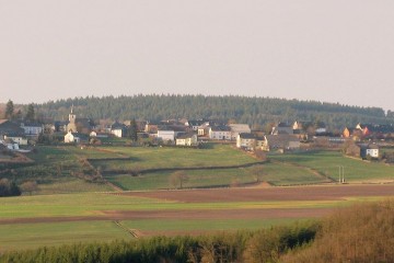 48-Jähriger erleidet in Nörtringen Schussverletzung: Nachbar (82) stellt sich der Polizei