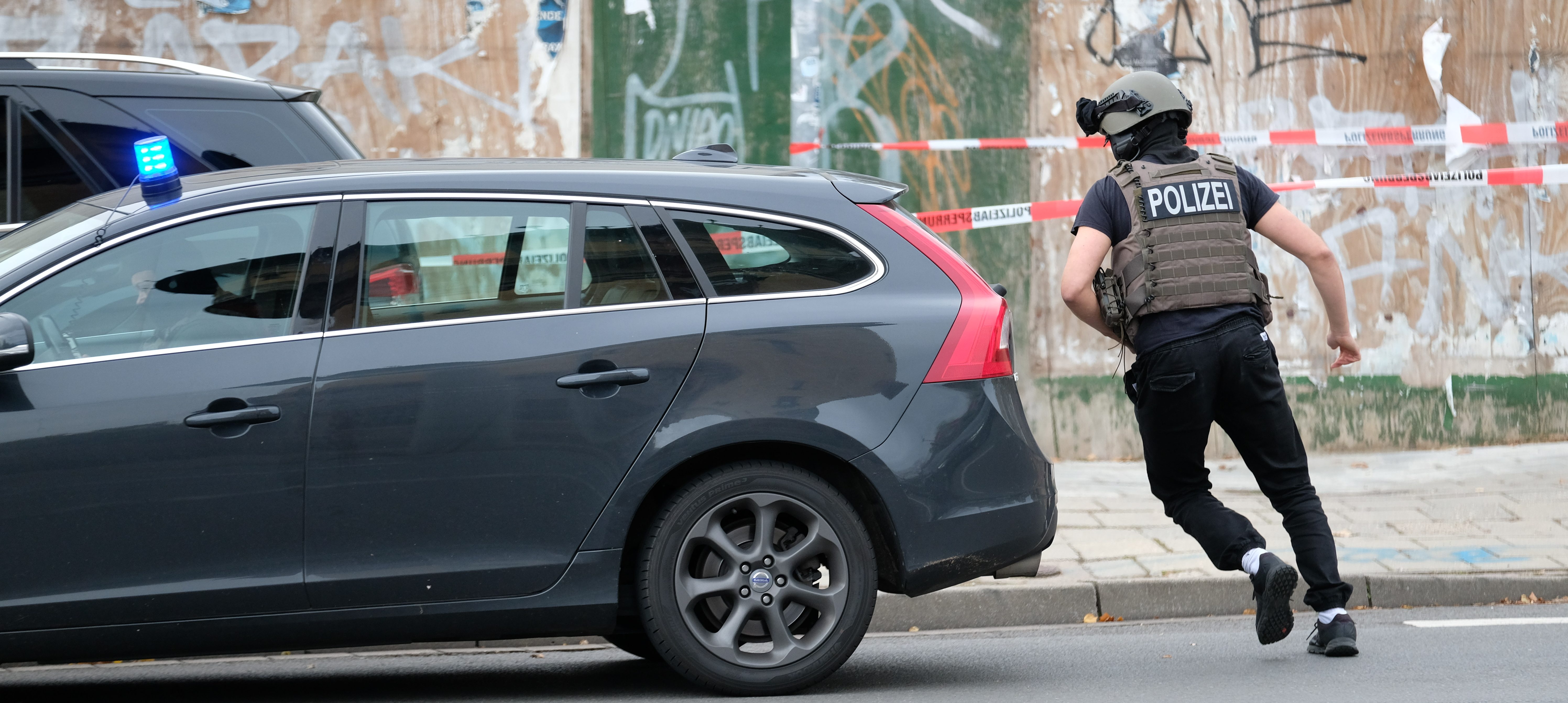 Amoklage in Halle: Zwei Menschen erschossen – erste Festnahme