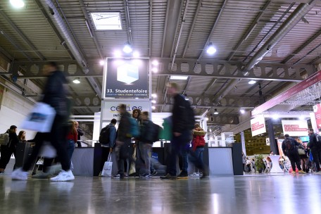 Zwei Hallen voll mit Antworten: Auftakt der 33. „Foire de l’étudiant“