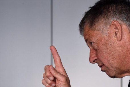 Wohnungsbauminister Henri Kox („déi gréng“): „Ich will nicht mit dem Brecheisen vorgehen“