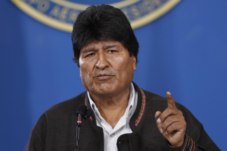 Nach wochenlangen Protesten kündigt Morales Neuwahlen in Bolivien an